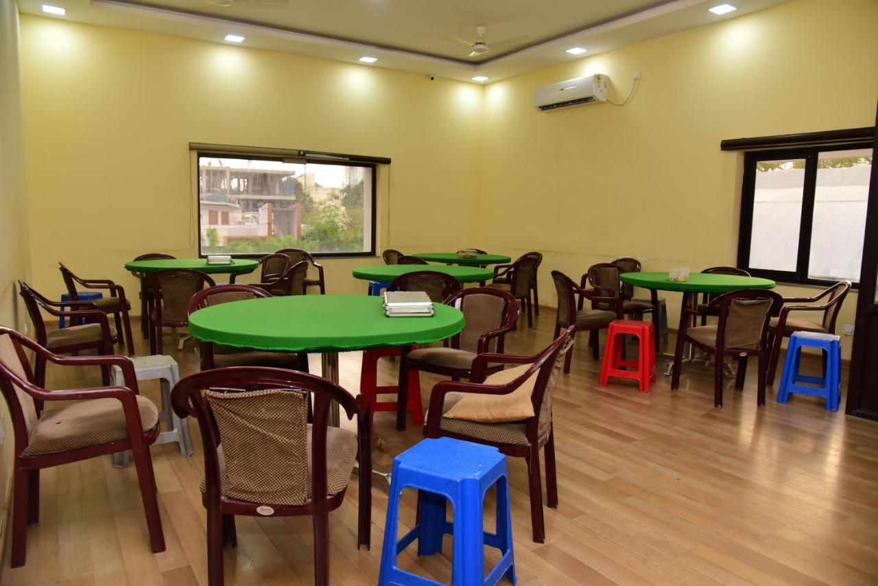 Hotel Stay Casa Бхопал Экстерьер фото